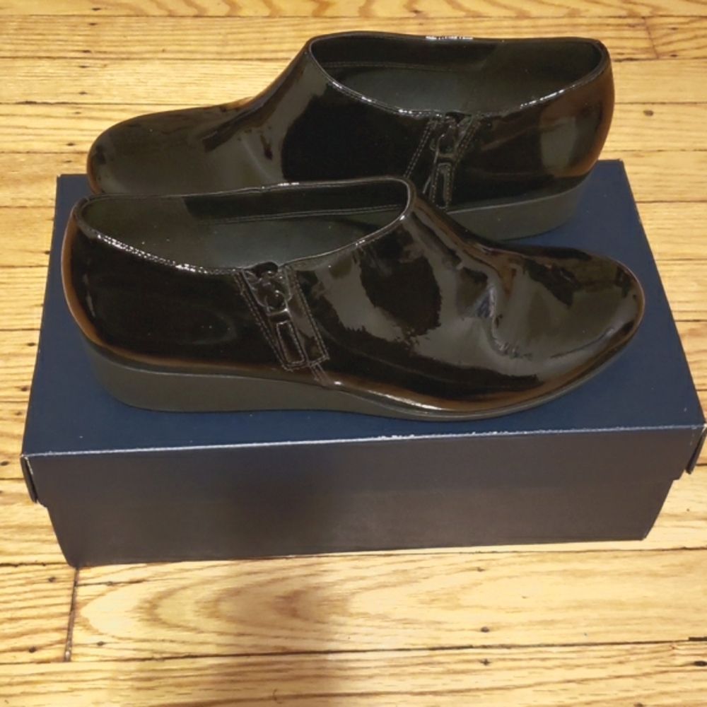 COLE HAAN Paten Leather Wedge Shoes